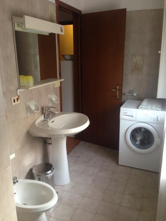 הוילה קאפרינו ורונזה Casa Anna מראה חיצוני תמונה